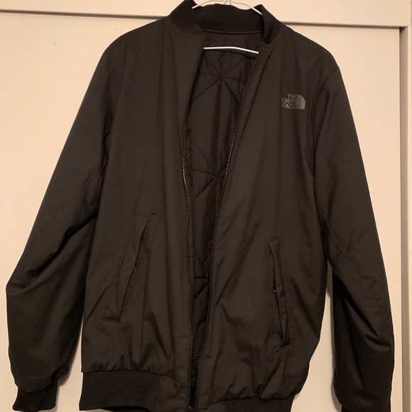 The North Face Reversible Bomber Jacket - Picture 3 of 7